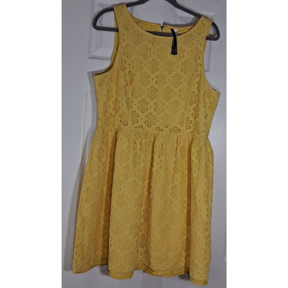 Kensie womens xl eyelet yellow dress spring summer - Picture 4 of 9